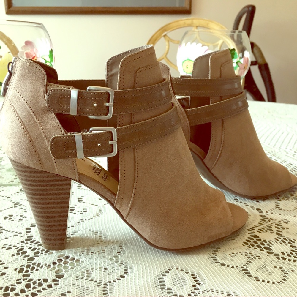 Liz Claiborne open toe booties